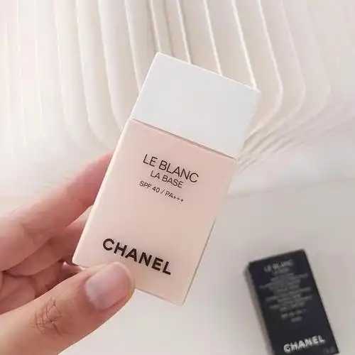 妆前乳能湿敷吗 妆前乳能湿敷吗