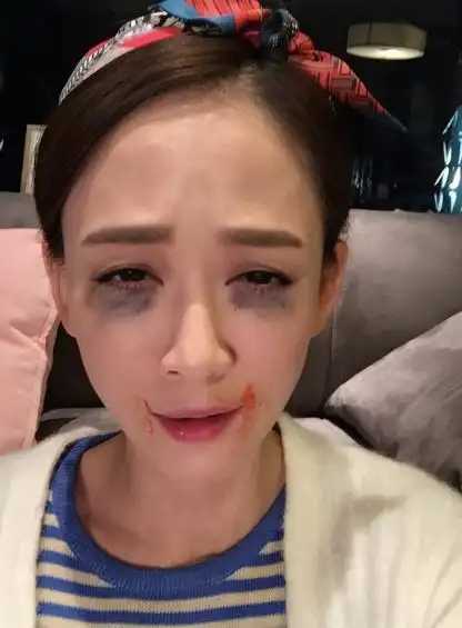 夏天出汗妆花了怎么办？化妆后容易脱妆怎么办