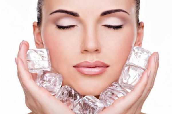 脸部皮肤干燥怎么补水 脸部皮肤干燥怎么补水