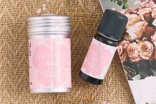 玫瑰精油用在脸上为什么刺痛感觉 玫瑰精油用在脸上为什么刺痛感觉