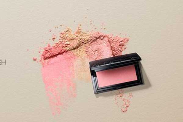 如何选择适合自己的腮红?腮红什么颜色好 如何选择适合自己的腮红?腮红什么颜色好