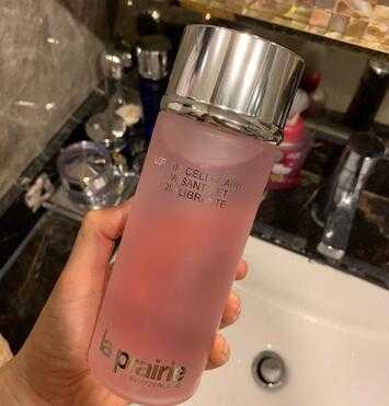 万养堂芊滋雪颜膏怎么样?万养堂芊滋雪颜膏多久见效 万养堂芊滋雪颜膏怎么样?万养堂芊滋雪颜膏多久见效