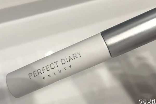 完美日记睫毛打底好用吗?完美日记睫毛膏打底怎么卸 完美日记睫毛打底好用吗?完美日记睫毛膏打底怎么卸