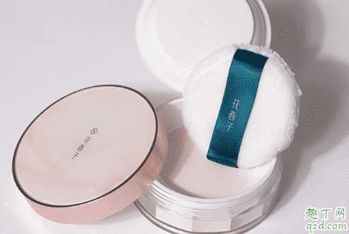 花西子散粉和nars散粉哪个好?