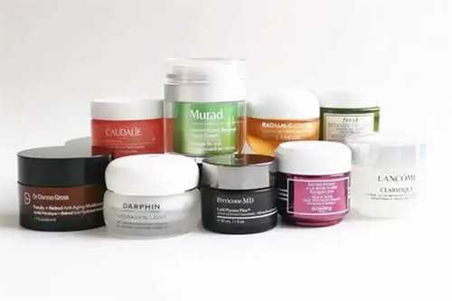 涂面霜需要在手心搓一下吗 涂面霜需要在手心搓一下吗