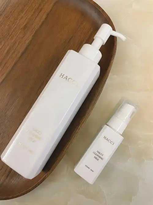 怎么判断卸妆乳是否变质?卸妆乳的保质期是多久 怎么判断卸妆乳是否变质?卸妆乳的保质期是多久