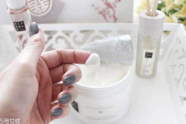 身体乳怎么用效果最好