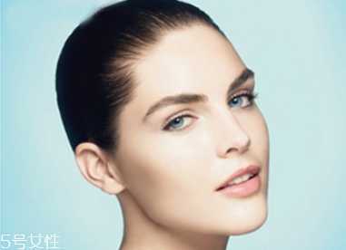 黑眼圈很重怎么办