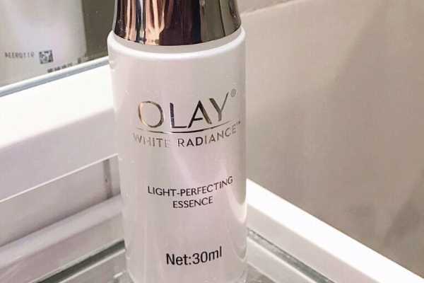 olay小白瓶可以见光吗 olay小白瓶可以见光吗