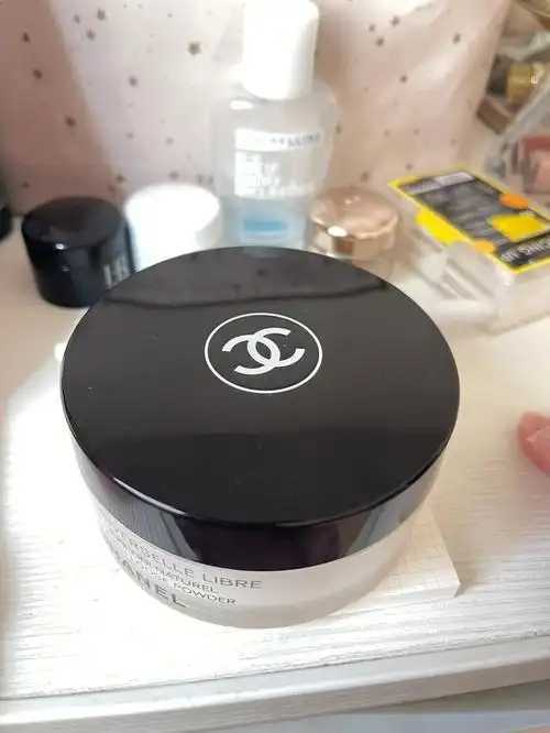 蜜粉含有什么成分不能用