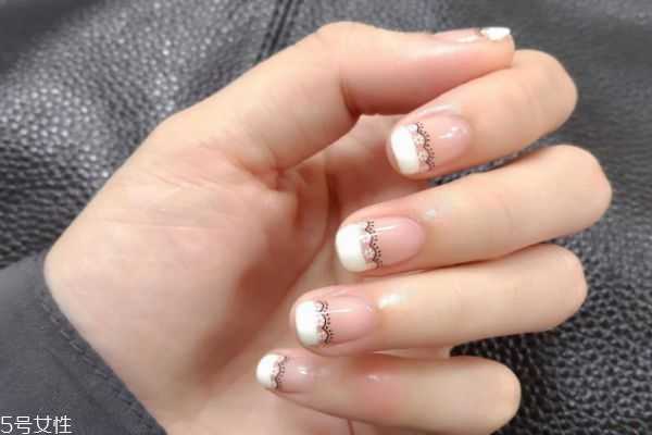 接指甲可以维持多久？接指甲有什么好处