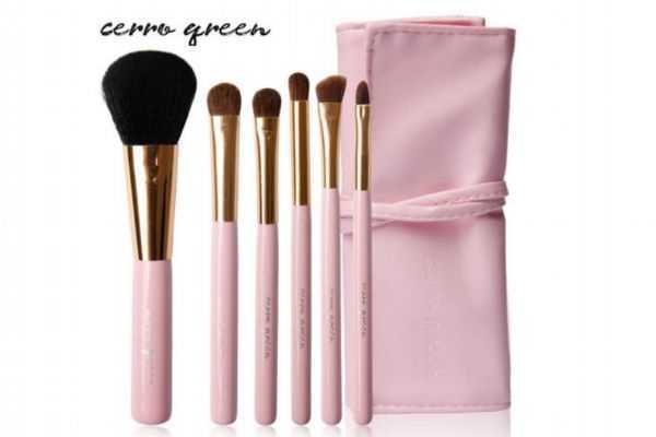 化妆刷可以用洗面奶洗吗 化妆刷可以用洗面奶洗吗