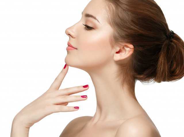 最有效的7个瘦脸动作