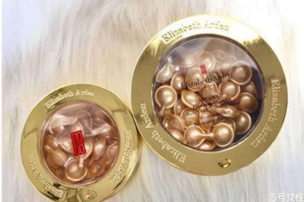 雅顿金胶为什么像油一样?雅顿金胶外壳是什么制作的 雅顿金胶为什么像油一样?雅顿金胶外壳是什么制作的