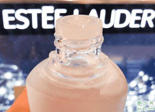 雅诗兰黛微精华原生液适合油皮吗?雅诗兰黛微精华原生液敏感皮可以用吗 雅诗兰黛微精华原生液适合油皮吗?雅诗兰黛微精华原生液敏感皮可以用吗