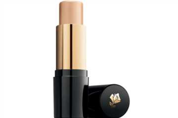 兰蔻粉底棒适合什么肤质