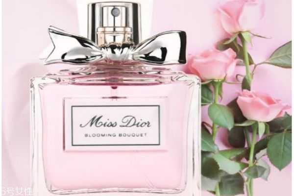 迪奥花漾甜心香水好闻吗?迪奥花漾甜心留香时间 迪奥花漾甜心香水好闻吗?迪奥花漾甜心留香时间