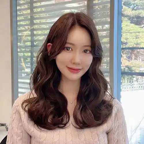 染发霜伤头发吗