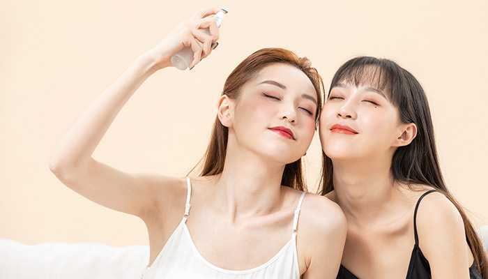保湿喷雾的使用方法 保湿喷雾的使用方法