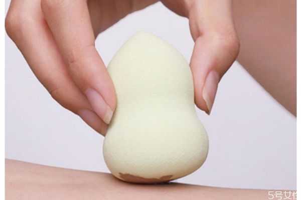 美妆蛋每次用完怎么处理?美妆蛋每次用完怎么存放 美妆蛋每次用完怎么处理?美妆蛋每次用完怎么存放