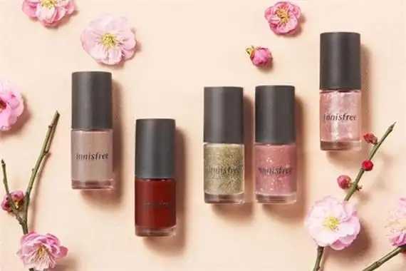 指甲油放久了很稠什么原因