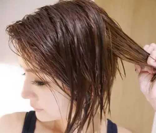 怎么快速去除发胶的味道 怎么快速去除发胶的味道