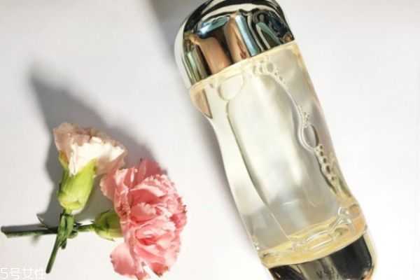 有闭口用什么护肤品