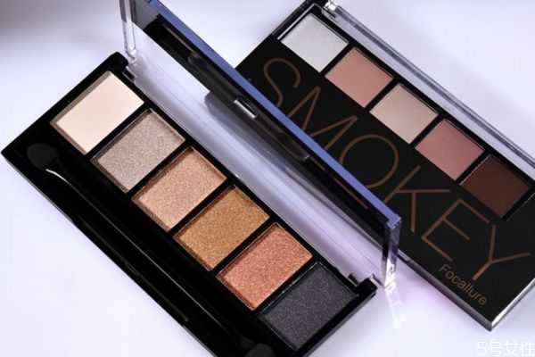 高光和眼影的配料是一样的么