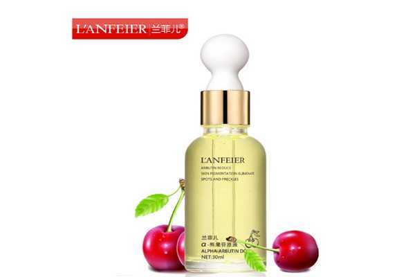 熊果苷是什么成分？熊果苷有什么功效