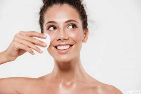 气垫用洗面奶洗能洗干净吗 气垫可以用洗面奶洗掉吗