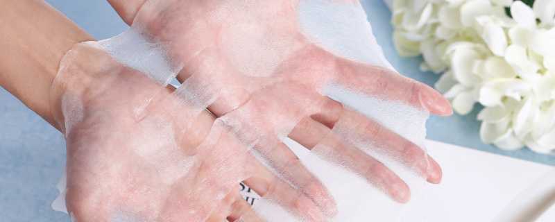 长痘痘能用面膜吗 长痘痘能用面膜吗