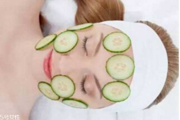 黄瓜敷脸多长时间最好