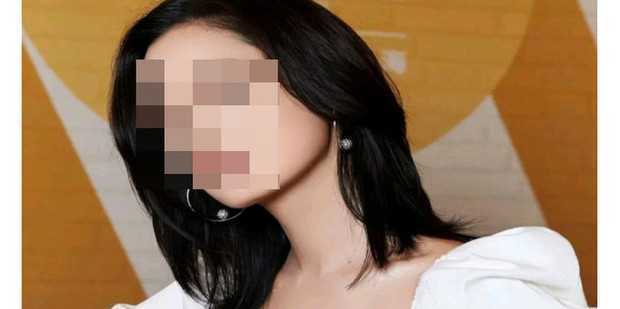 四十岁的女人适合什么发型 四十岁的女人适合什么发型