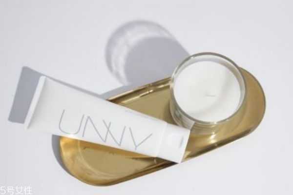 unny洗面奶是皂基吗 unny洗面奶是皂基吗