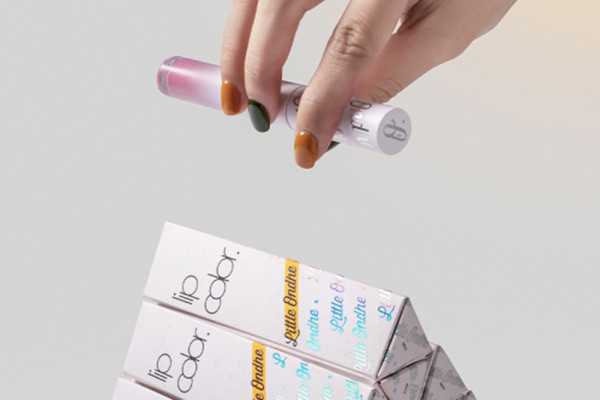 小奥汀雾感唇釉好用吗?小奥汀雾感唇釉012是什么色 小奥汀雾感唇釉好用吗?小奥汀雾感唇釉012是什么色