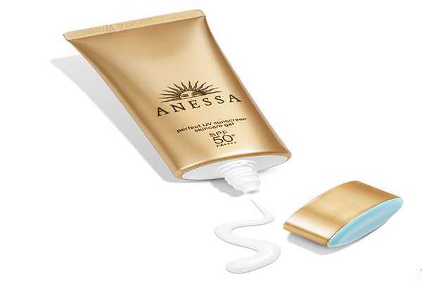 安耐晒小金瓶和小金管的区别 安耐晒小金瓶和小金管的区别