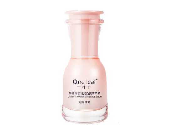 精华乳和精华液一起用吗 精华乳和精华液一起用吗