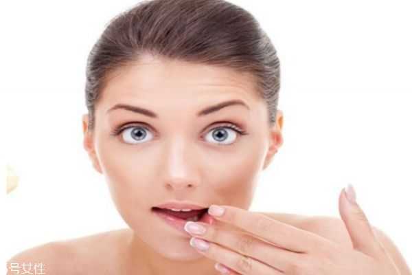 下巴老是长痘痘怎么回事