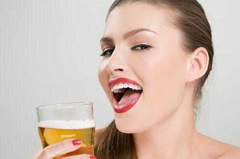 用啤酒收缩毛孔有效果吗？啤酒收缩毛孔的危害有哪些