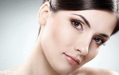 油性皮肤一天洗几次脸最好 油性皮肤一天洗几次脸最好