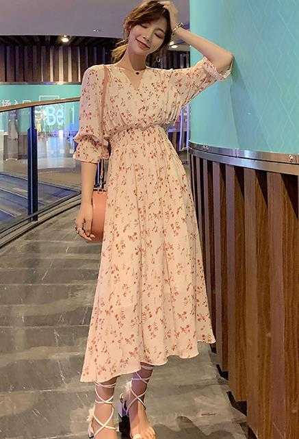 烟管裤和直筒裤的区别,腰粗适合穿什么裙子 烟管裤和直筒裤的区别,腰粗适合穿什么裙子