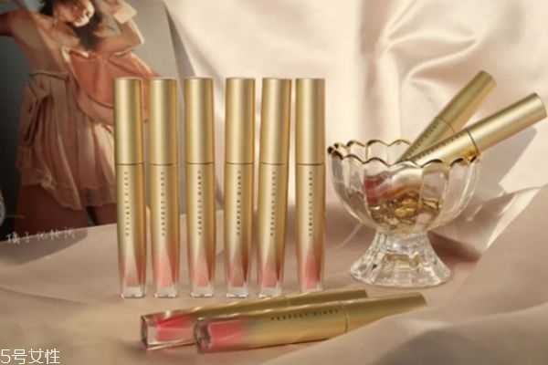 一只唇釉能用多久?唇釉开封后的保质期 一只唇釉能用多久?唇釉开封后的保质期