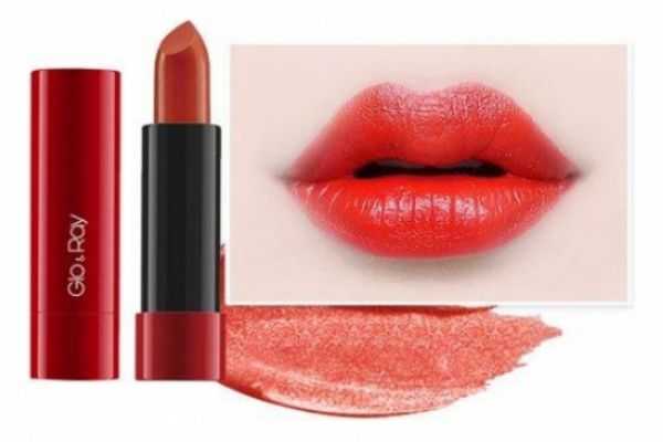 唇色偏紫色用什么口红 嘴唇偏紫适合什么口红