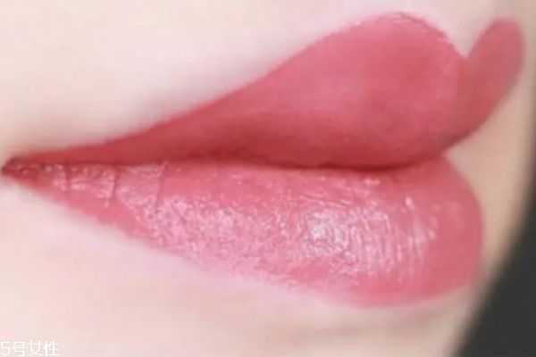 皮肤比较黄涂什么口红？皮肤暗黄推荐几款口红