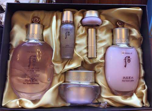 拱辰享水研强效补水系列