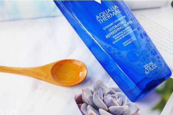 薇姿爽肤水蓝色好用吗