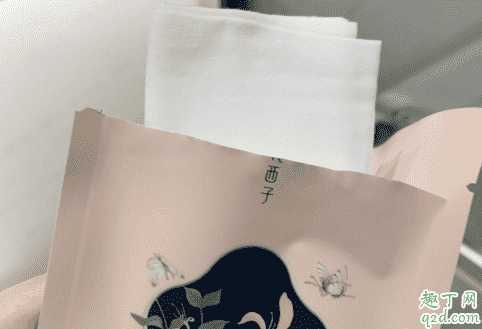 花西子卸妆湿巾好不好用