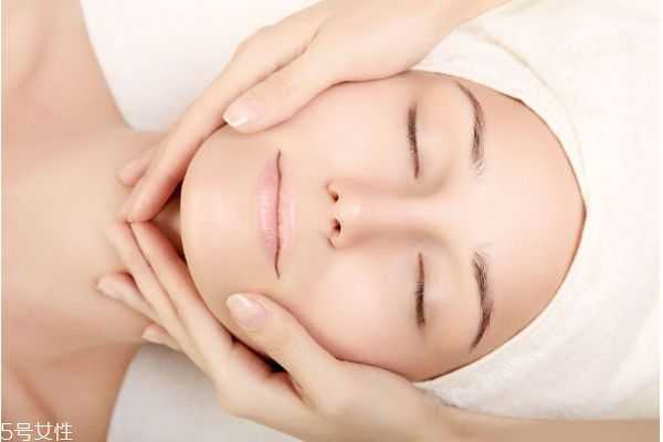 冬天皮肤干燥瘙痒怎么办