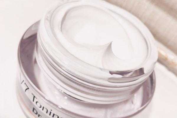 素颜霜会过期吗 素颜霜过期了还能用吗