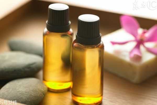 怎么去除臀部黑色素